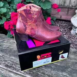 Icon Shoes Stacked Heel Zip Ankle Boot Booties Art Russian Red Women's 7 M